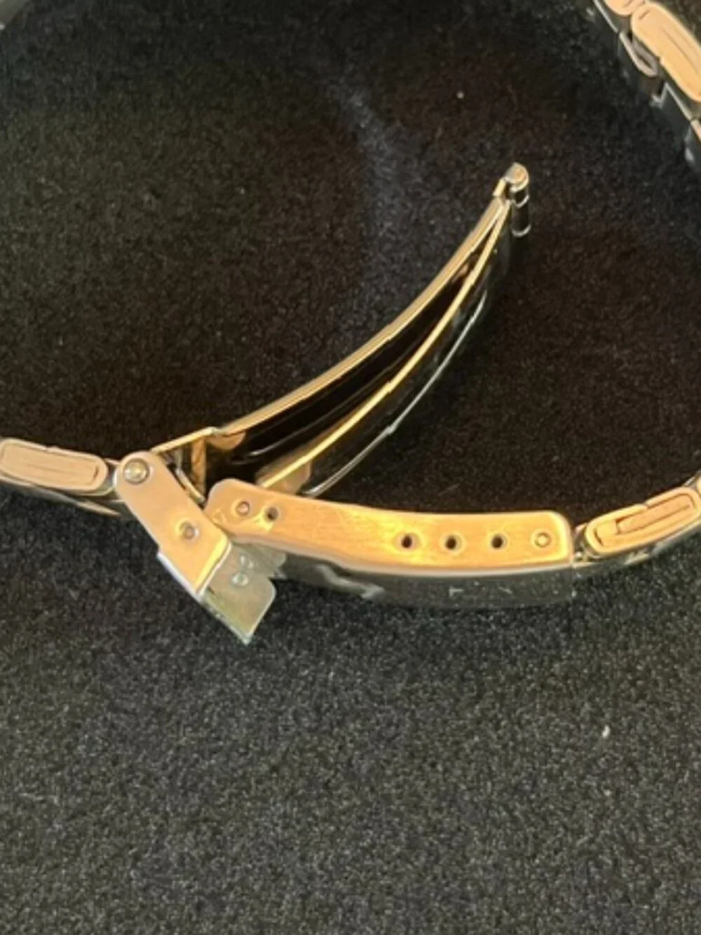 PULSAR | Two-Tone Stainless Steel bracelet with Date Quality-NEW battery
